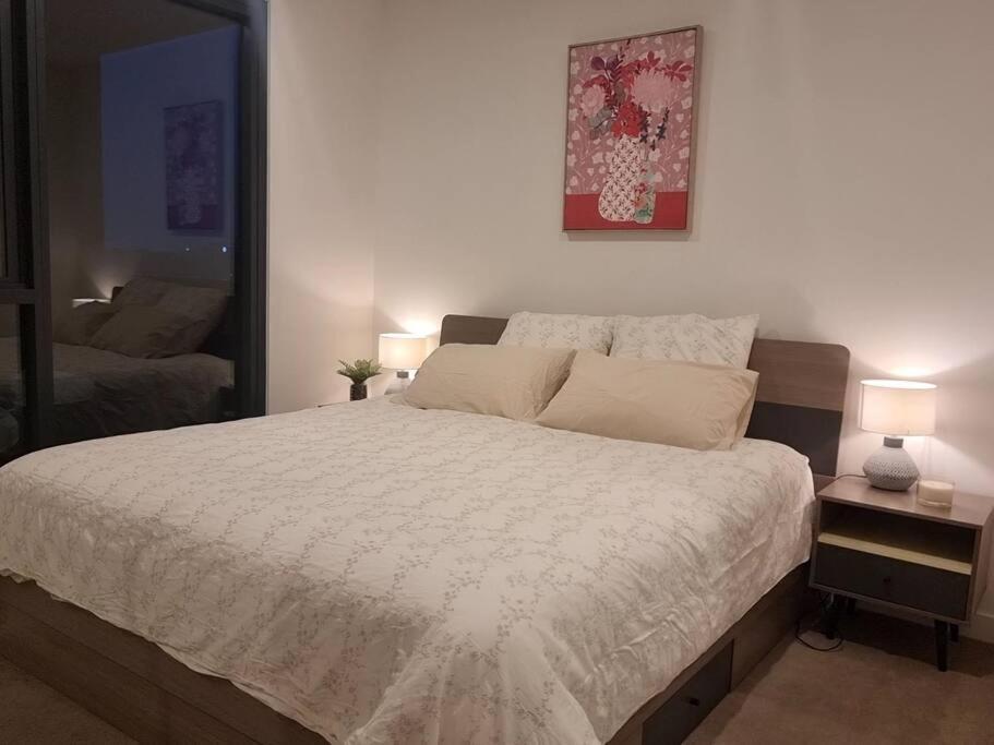 2 Bedrooms Aptmt With Ocean View Джилонг Екстериор снимка